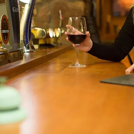 بيت ريفي The Golden Fleece