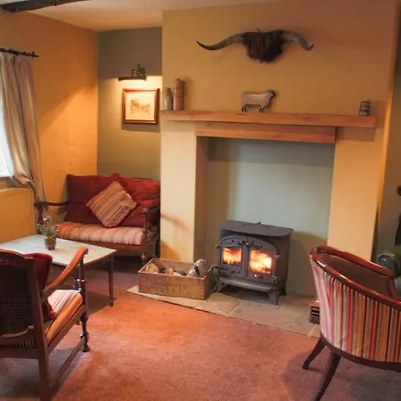 The Golden Fleece 4*