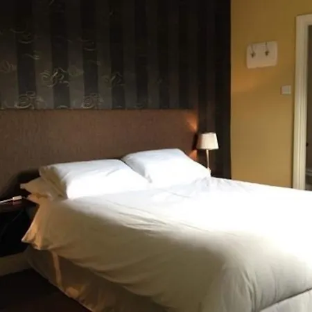 The Golden Fleece קרליסל