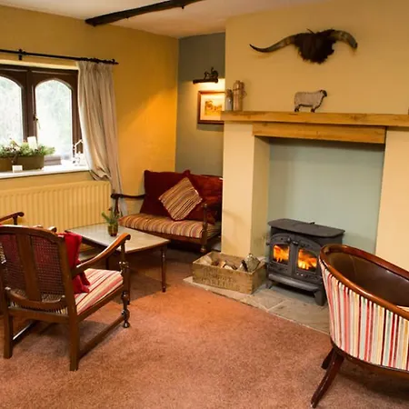 The Golden Fleece 4*